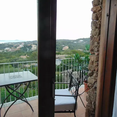 Aldia Manna Porto Rotondo
