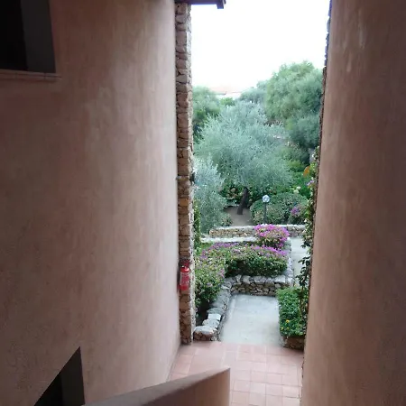 Apartment Aldia Manna *